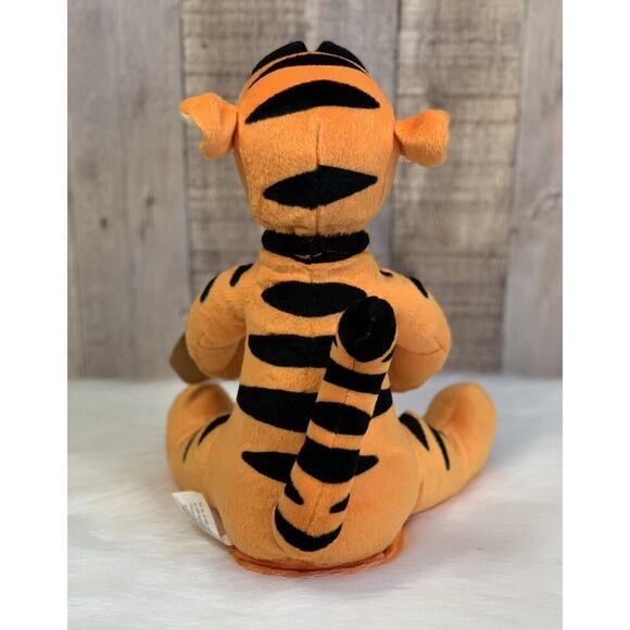 Vintage 1999 Authentic Disney Mattel Plush Taking Tigger Doll 2899AY Tested. - Picture 4 of 13